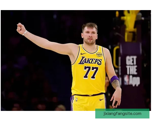 亚历山大连续九周领跑MVP榜 东契奇升至第二力压文班